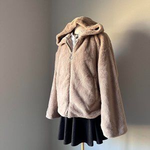 Forever 21 Tan Faux Fur Super Soft Fuzzy Jacket